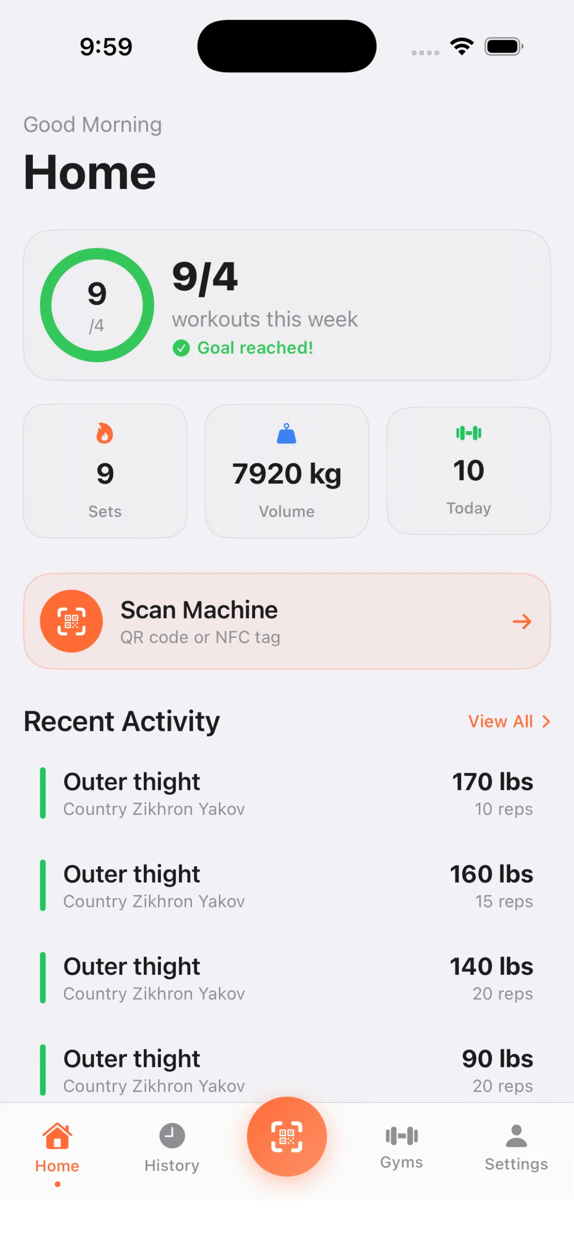Liftd Home Liftd app home screen with workout stats and scan machine button